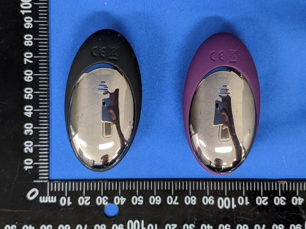 Desire Luxury Remote Control - FCC ID 2AM7I-80236 - Lovehoney Group Limited
