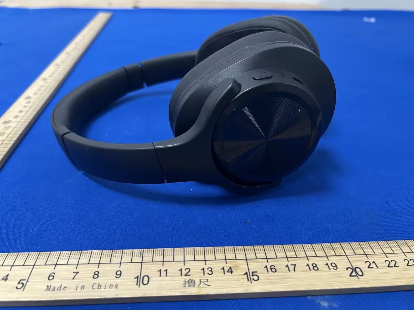 Wireless Headphones - FCC ID 2ANYH-MUKEH01 - Shenzhen Muke Technology Co.,Ltd