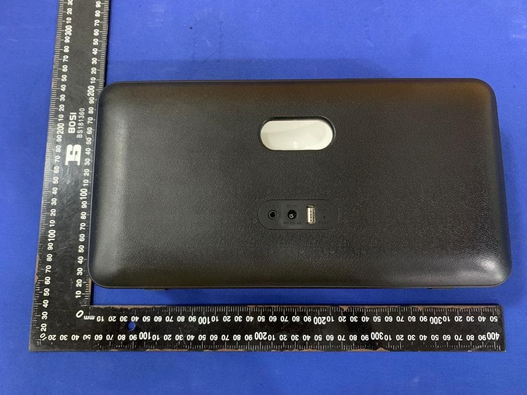 Bluetooth Speaker - FCC ID 2AO5W-MOVE100 - SACKit ApS