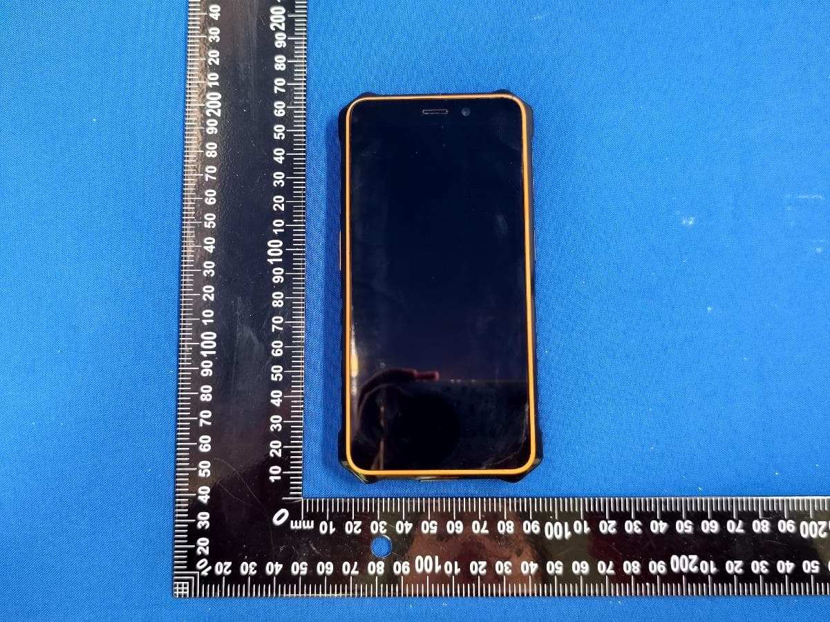 Smart Phone - FCC ID 2AOWK-3127 - Shenzhen Gotron Electronic CO.,LTD.