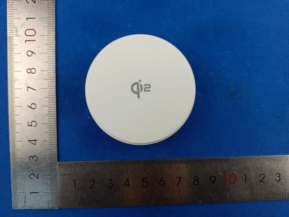 Magnetic Wireless Charging - FCC ID 2AP2N-PR1S - Shenzhen Esorun Technology Co.,LTD
