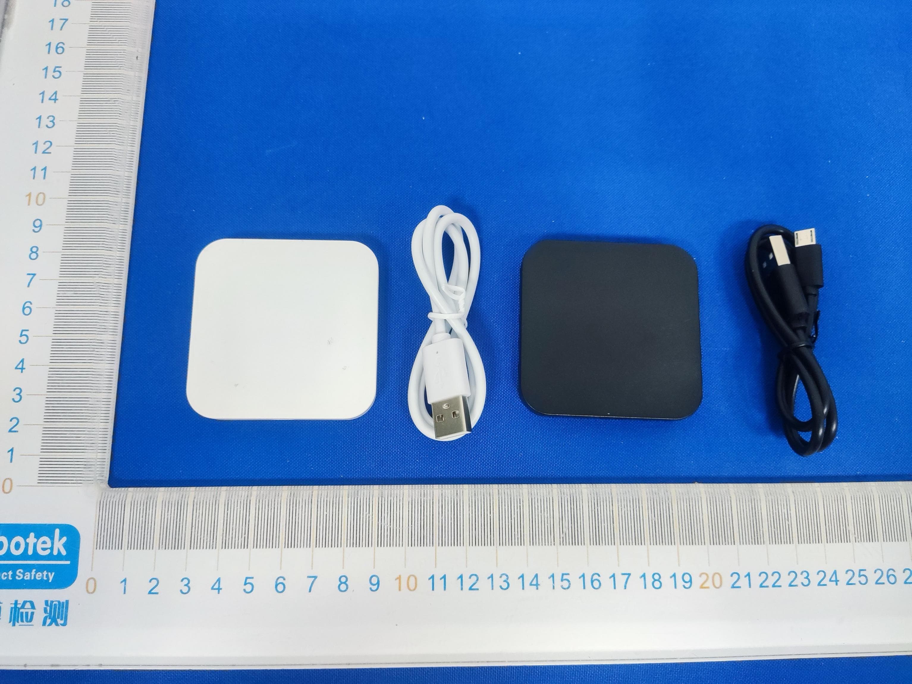 Wireless Charger - FCC ID 2APU5-WPC3805W - JMTek Industries( Shenzhen) Co.,Ltd