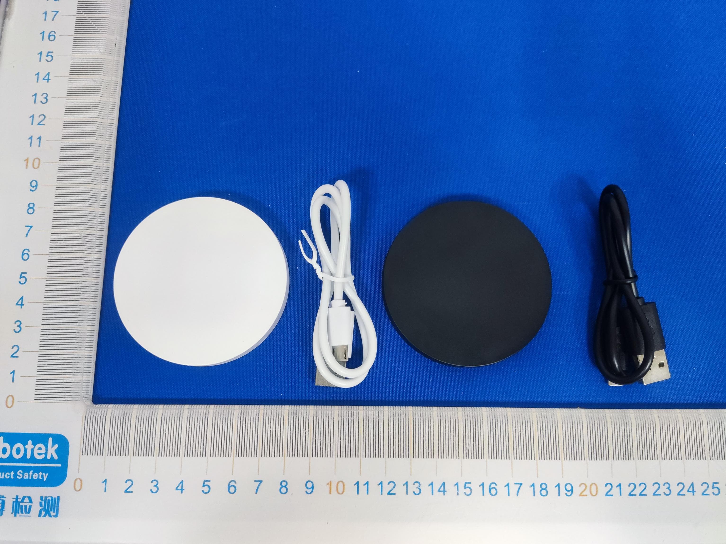 Wireless Charger - FCC ID 2APU5-WPC3885W - JMTek Industries( Shenzhen) Co.,Ltd