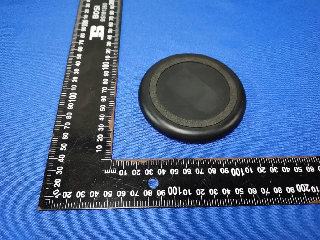 WIRELESS CHARGER - FCC ID 2APYY-AB0540 - LEADER PREMIUMS LIMITED