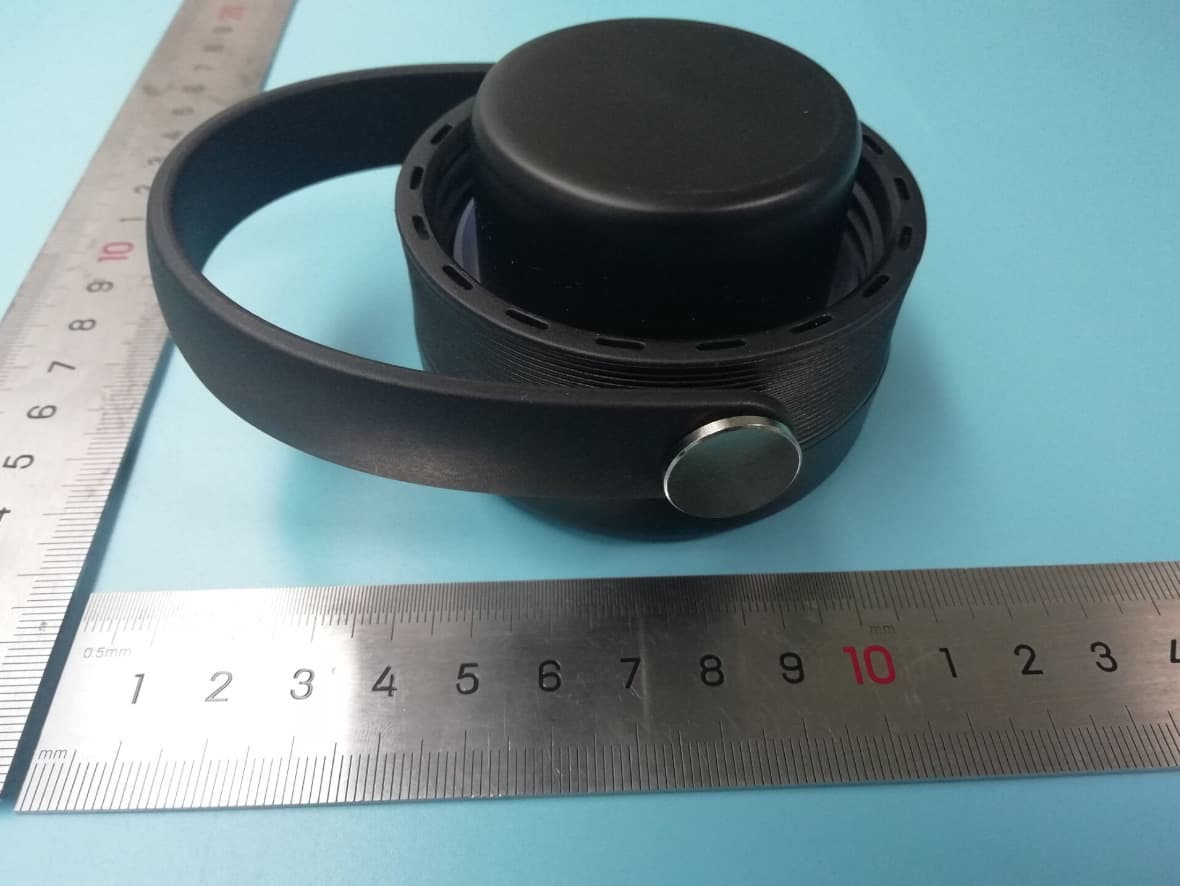 Bluetooth Speaker with Vacuum Bottle - FCC ID 2AQ2W-T18 - Shenzhen Doageas Technology Co., Ltd.