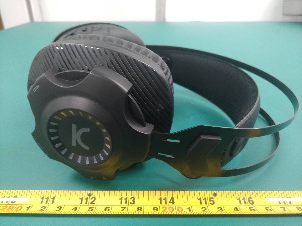 Wireless Gaming Headset - FCC ID 2AQ3A-CT100 - Shenzhen VanTop Technology & Innovation Co., Ltd.