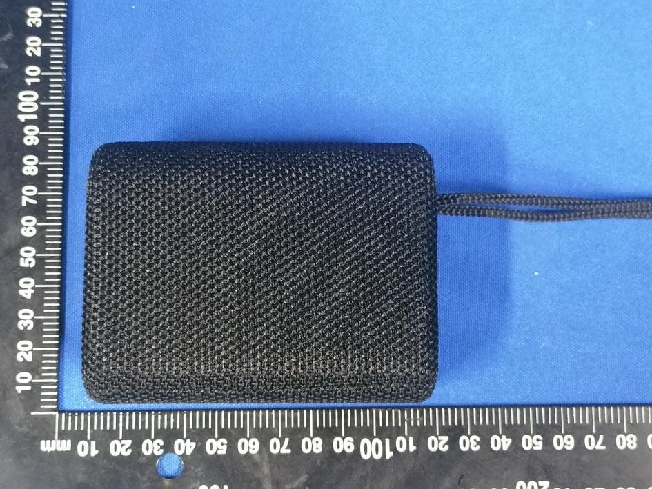 Portable Speaker with Bluetooth Wireless Technology - FCC ID 2AQARMMA3962 - Shenzhen Simo Electronics Co., Ltd