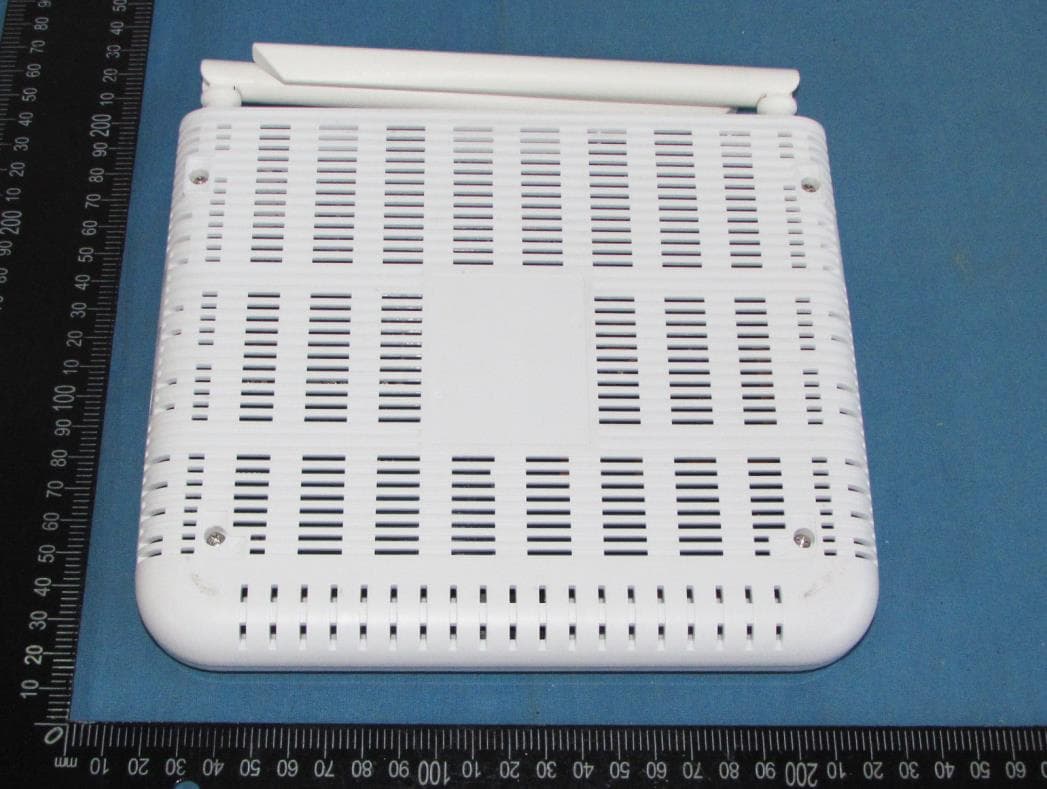 OTT BOX+GPON - FCC ID 2AQLF-SD5BGX - Frontiir Pte (with Frontiir Co LTD, Myanmar)