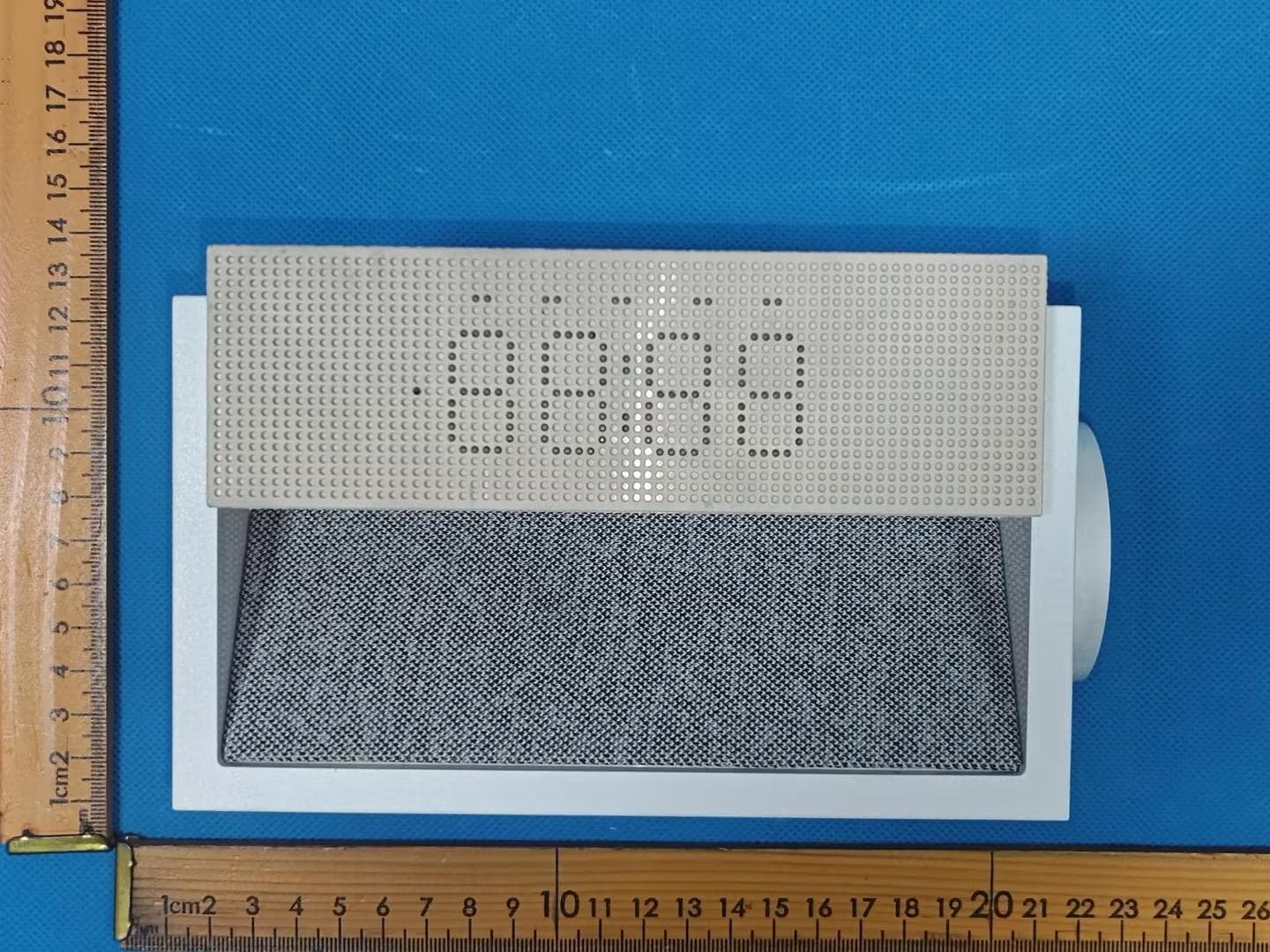 Wireless charger bedside lamp - FCC ID 2AQRG-B48 - Shenzhen Feihe Electronics Co., Ltd