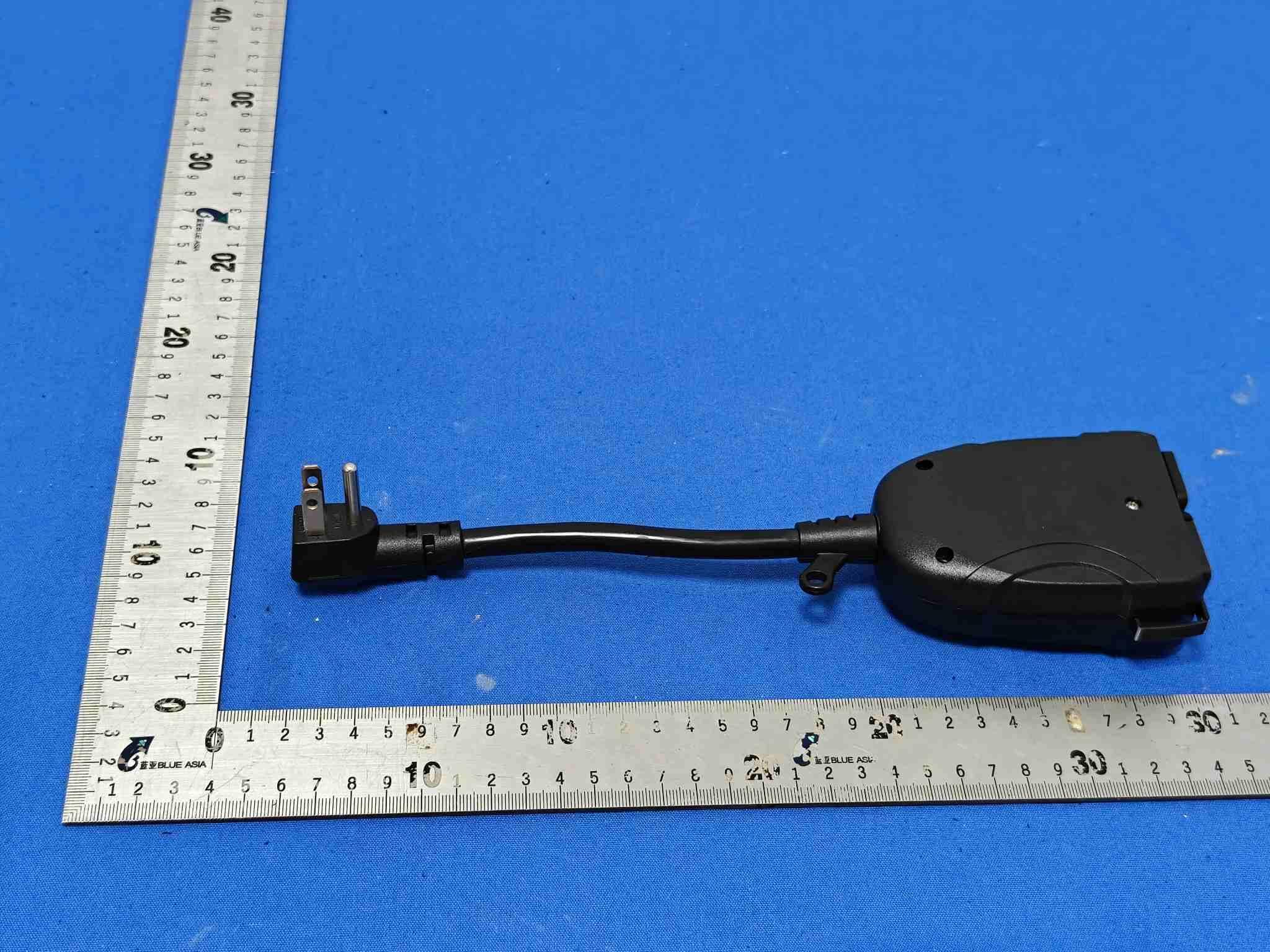Wi-Fi Smart Outdoor Power Adapter - FCC ID 2AQUQGE50333A - Globe Electric Company Inc.