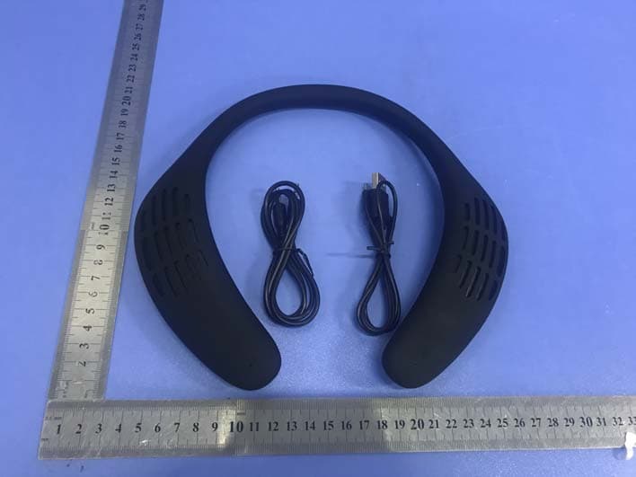 SPEAKER - FCC ID 2ARZ3-BT-X50 - Technaxx Deutschland GmbH & Co. KG
