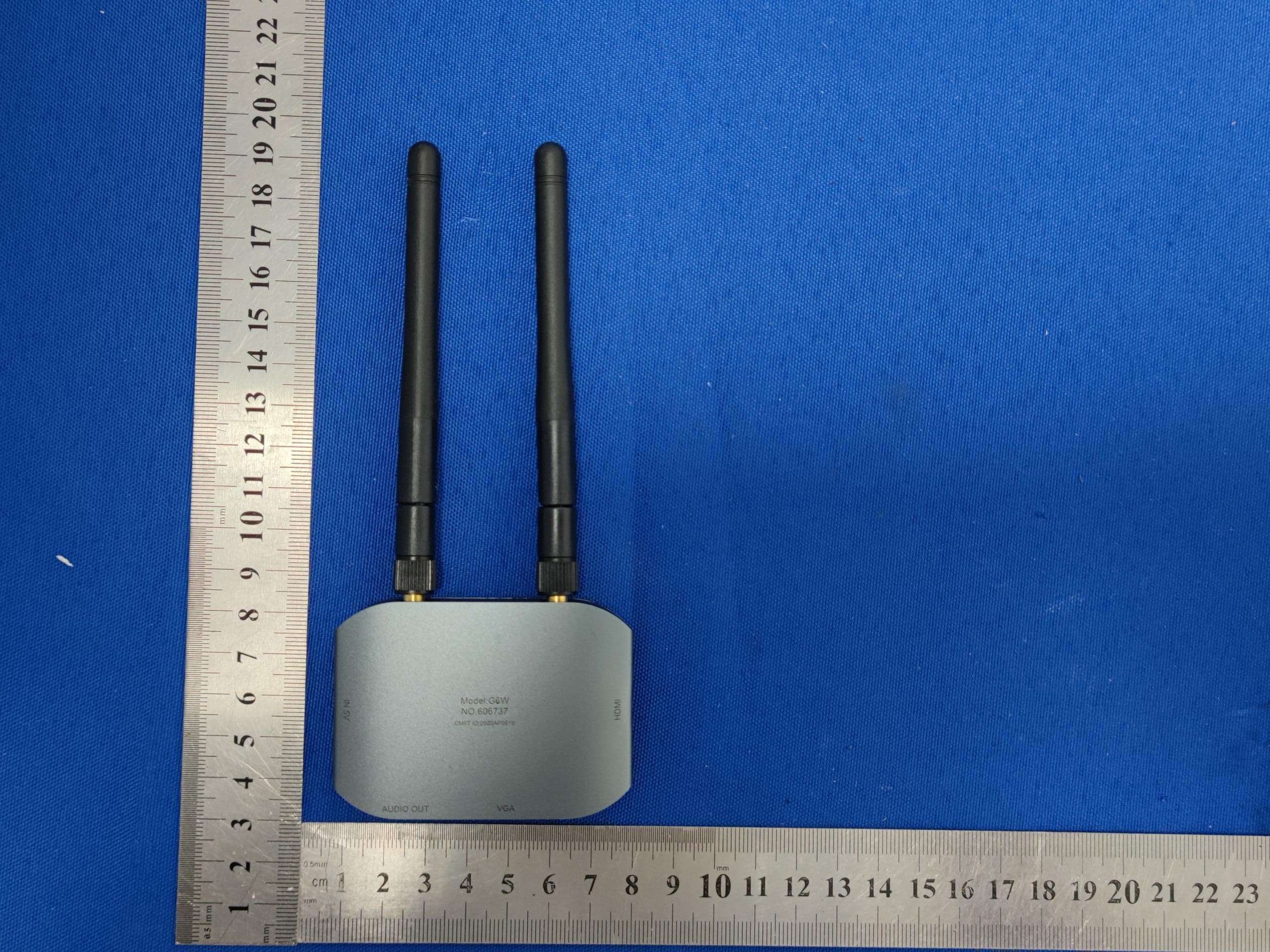 Wireless Display Dongle - FCC ID 2AS3L-G6W - Shanghai Xinxie Industrial Co., Ltd.