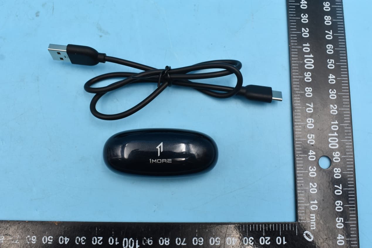 1MORE ComfoBuds True Wireless Headphones with Bluetooth - FCC ID 2ASDIESS3001T - Tiinlab Corporation