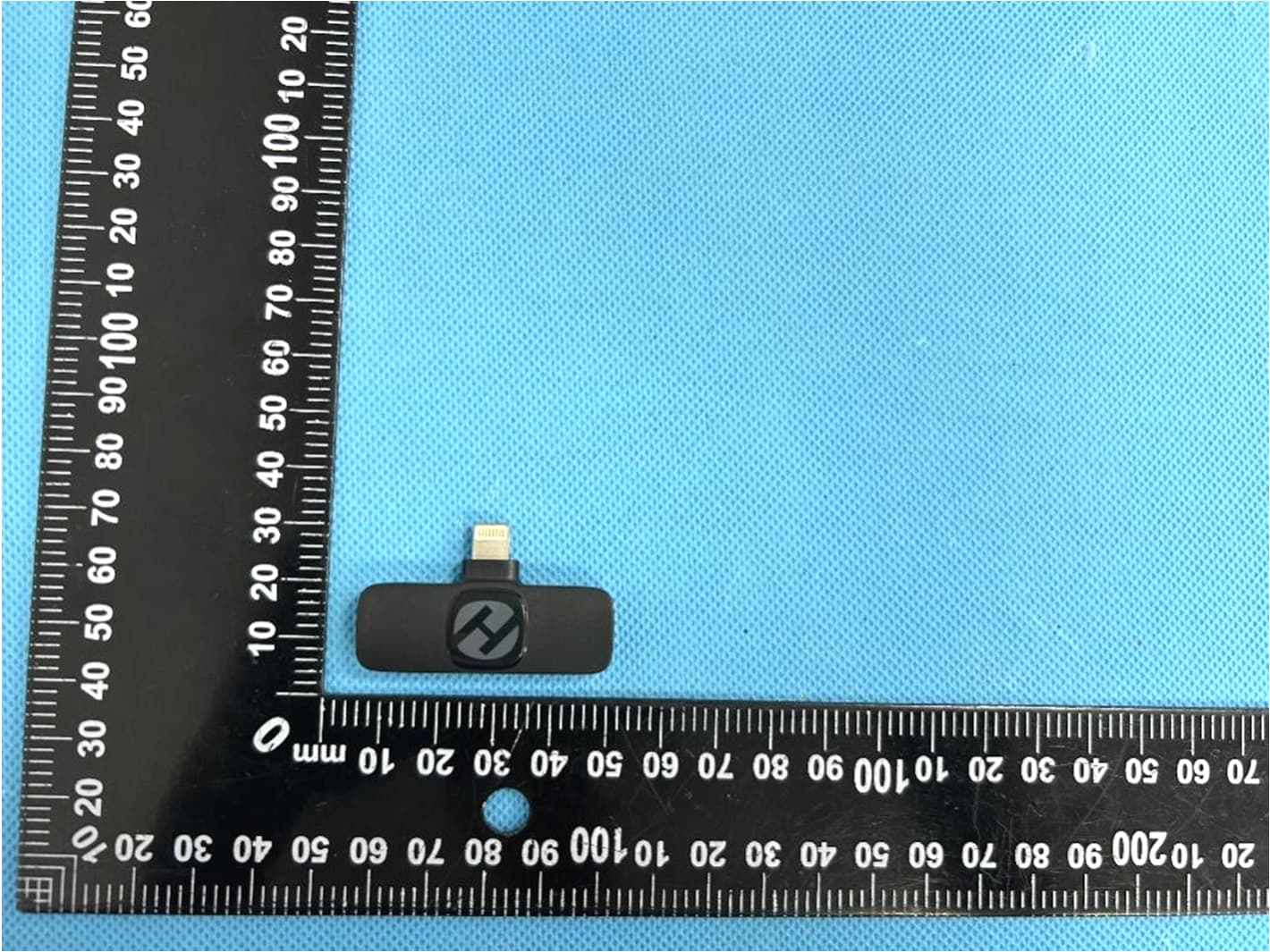 Wireless lavalier microphone - FCC ID 2ASJU-M10 - ShenZhen HIPPO Digital CO.,Ltd