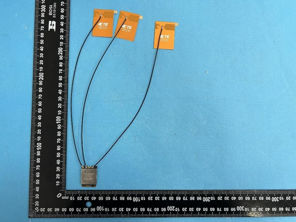 Wi-Fi Tri-band 2x2 MIMO DBS 802.11ax + Bluetooth 5.2 Module - FCC ID 2AT5W-O2066PM - SHENZHEN OFEIXIN TECHNOLOGY LIMITED