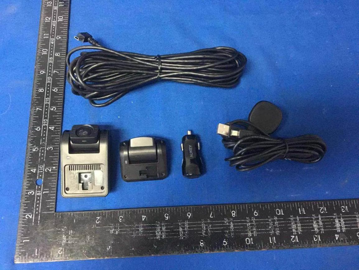 DASH CAM - FCC ID 2ATIH-DR02D-PL - Aukey Technology Co.,Ltd.
