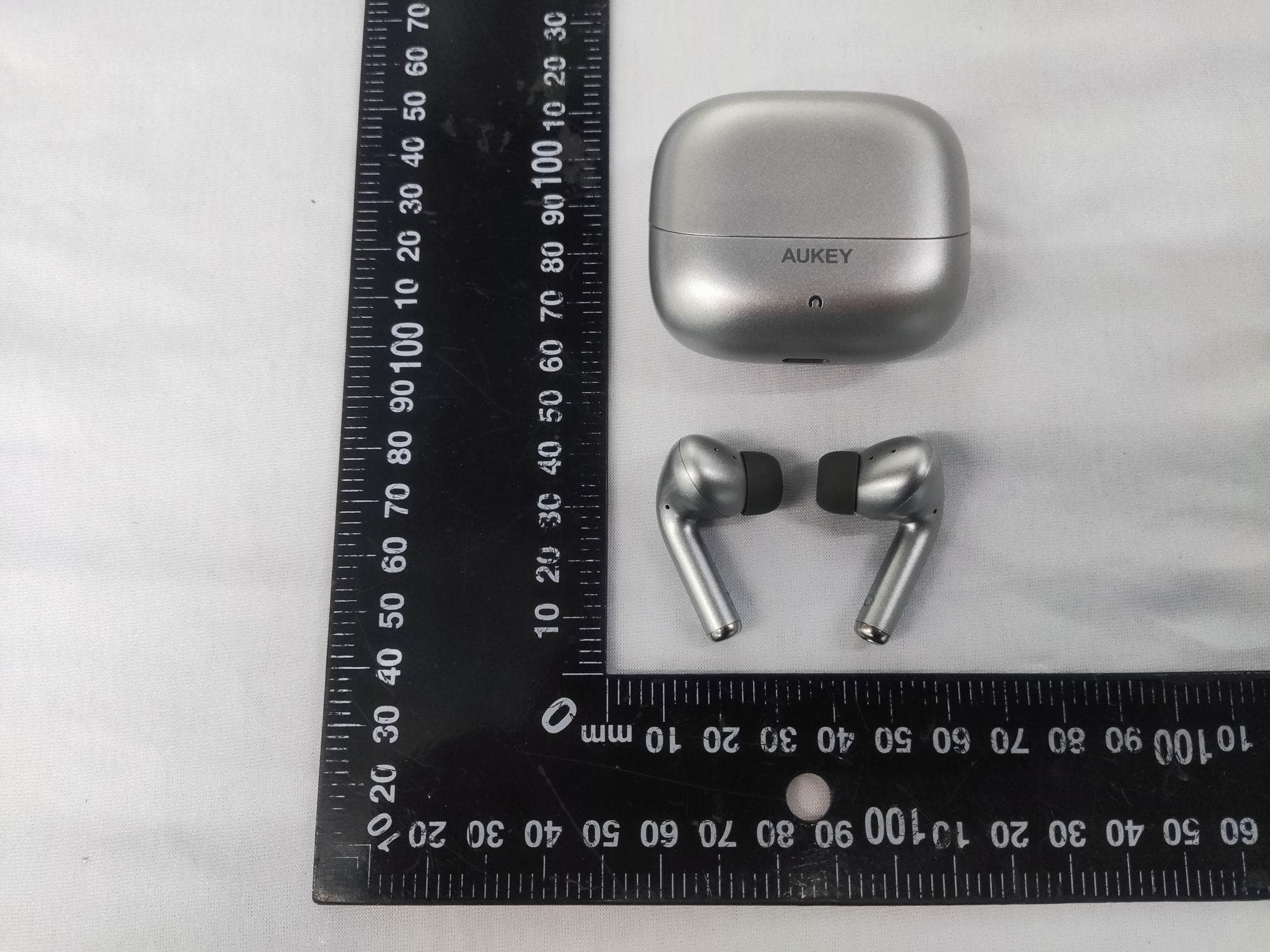 True Wireless Earbuds with Hybrid ANC - FCC ID 2ATIH-EP-B1 - Aukey Technology Co.,Ltd.