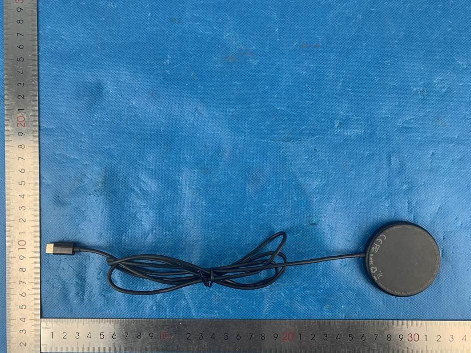Aircore Wireless Charger - FCC ID 2ATIH-LC-A1 - Aukey Technology Co.,Ltd.