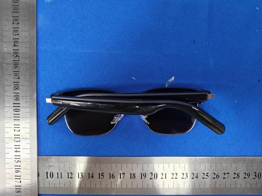 Smart Glasses - FCC ID 2ATPS-GL01 - Dongguan Shinecon Industrial Co., Ltd