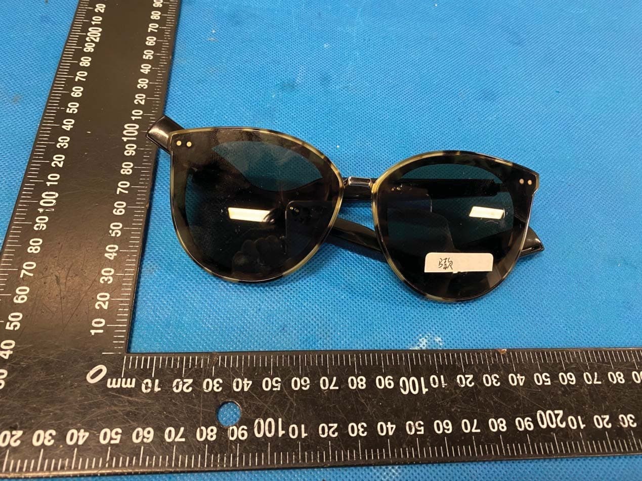 SMART EYEWEAR - FCC ID 2AU3D-TCW01A1 - United Creation Technology Corp.,Ltd