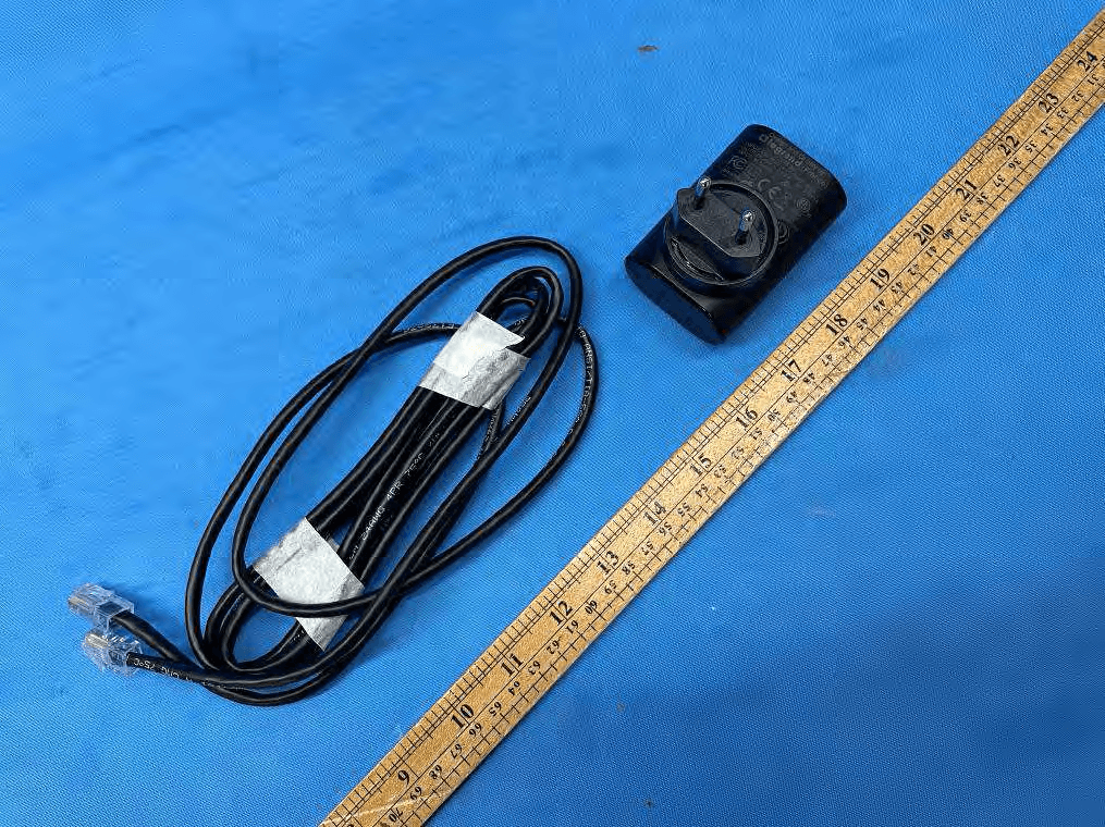 Wireless Charging Pad - FCC ID 2AU5D-LXX12 - Legrand/Pass & Seymour