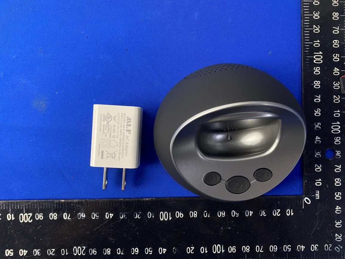 DS2 Charging Base - FCC ID 2AUMJDS2 - Shenzhen Eview GPS Technology