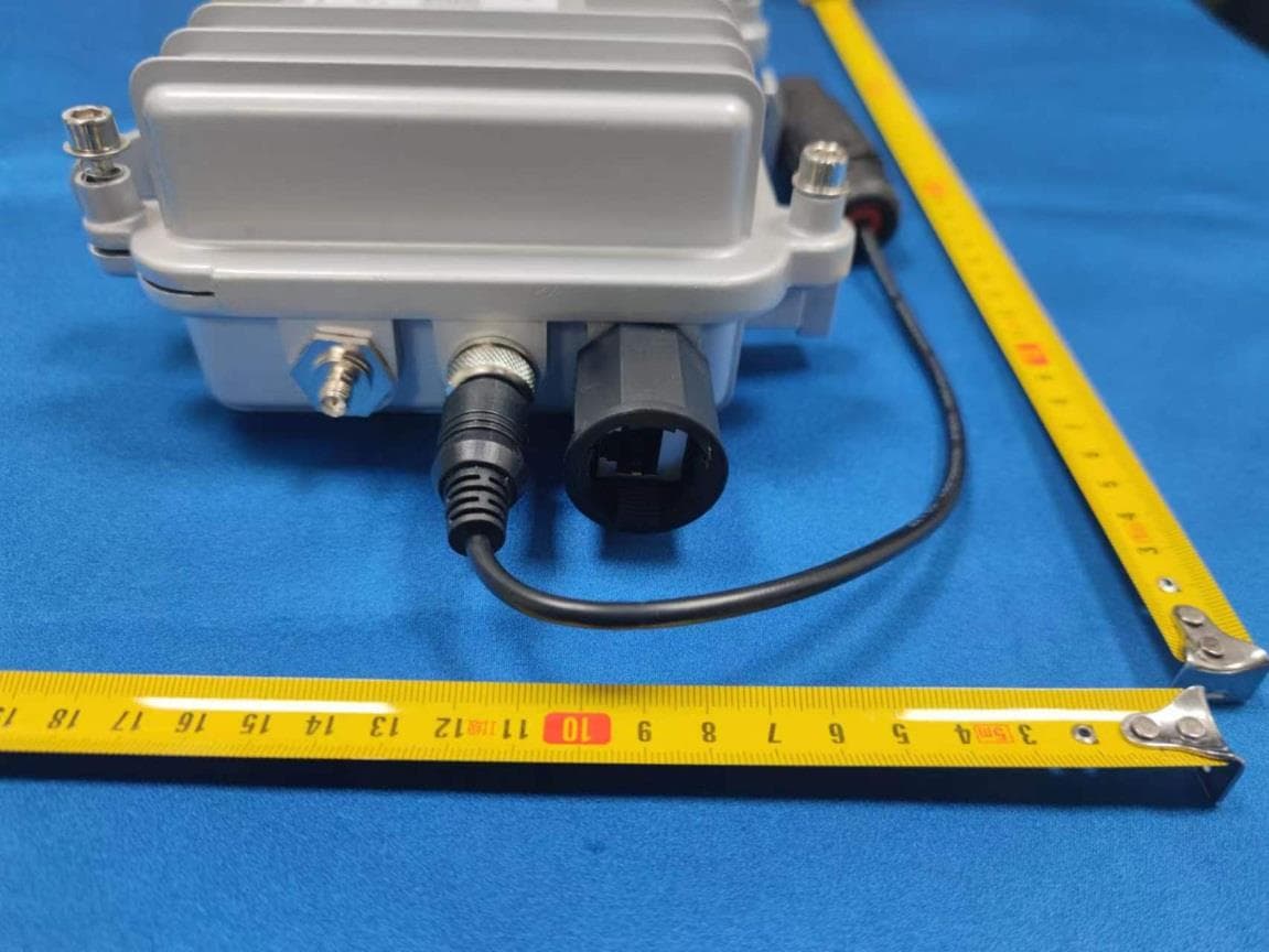 Waterproof Industrial Gateway - FCC ID 2AUXBDSGW-010 - Hangzhou Roombanker Technology Co., Ltd.