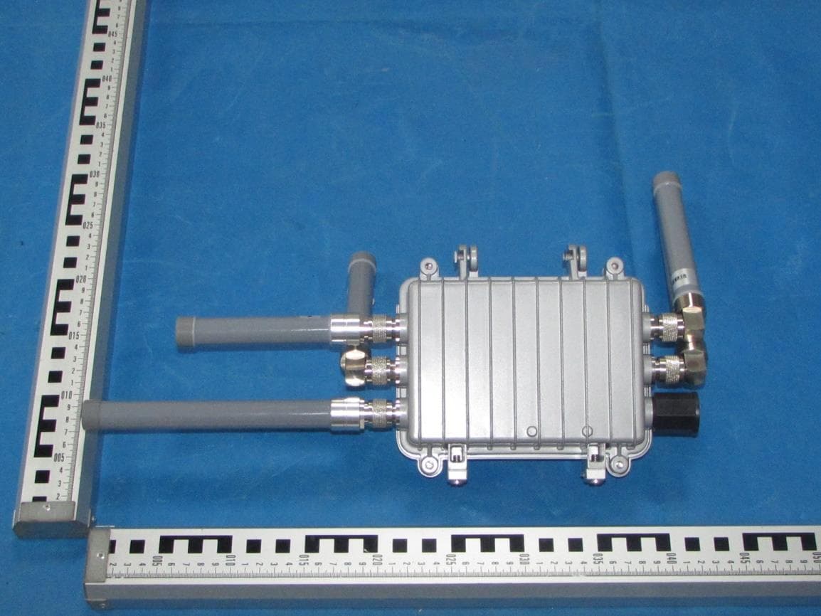 Outdoor LoRa Gateway - FCC ID 2AUXBDSGW-014 - Hangzhou Roombanker Technology Co., Ltd.