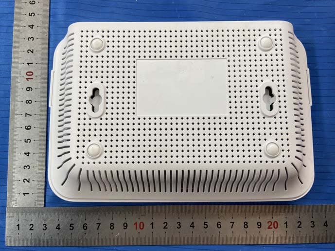L-Serial Smart Gateway - FCC ID 2AUXBDSGW-040 - Hangzhou Roombanker Technology Co., Ltd.