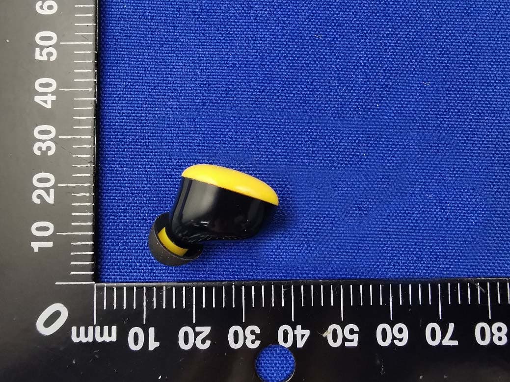 realme Buds Q - FCC ID 2AUYFRMA215-L - Realme Chongqing Mobile Telecommunications Corp., Ltd.