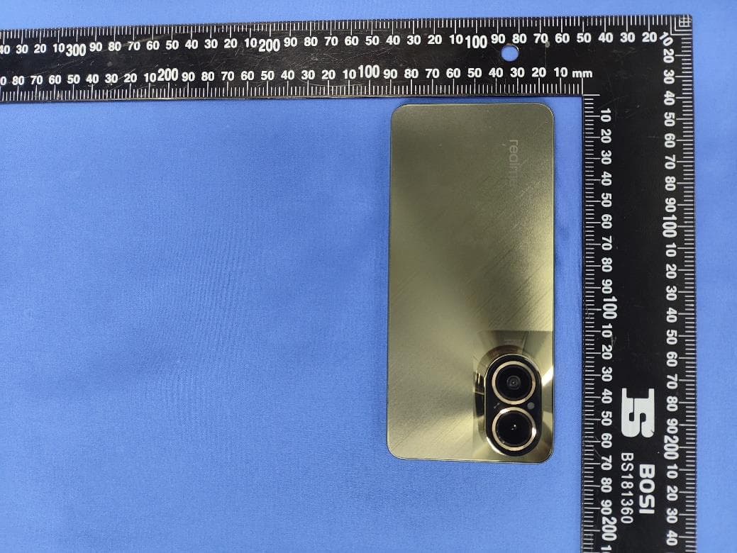 Mobile Phone with GSM, WCDMA, LTE, Bluetooth, WIFI and NFC - FCC ID 2AUYFRMX3890 - Realme Chongqing Mobile Telecommunications Corp., Ltd.