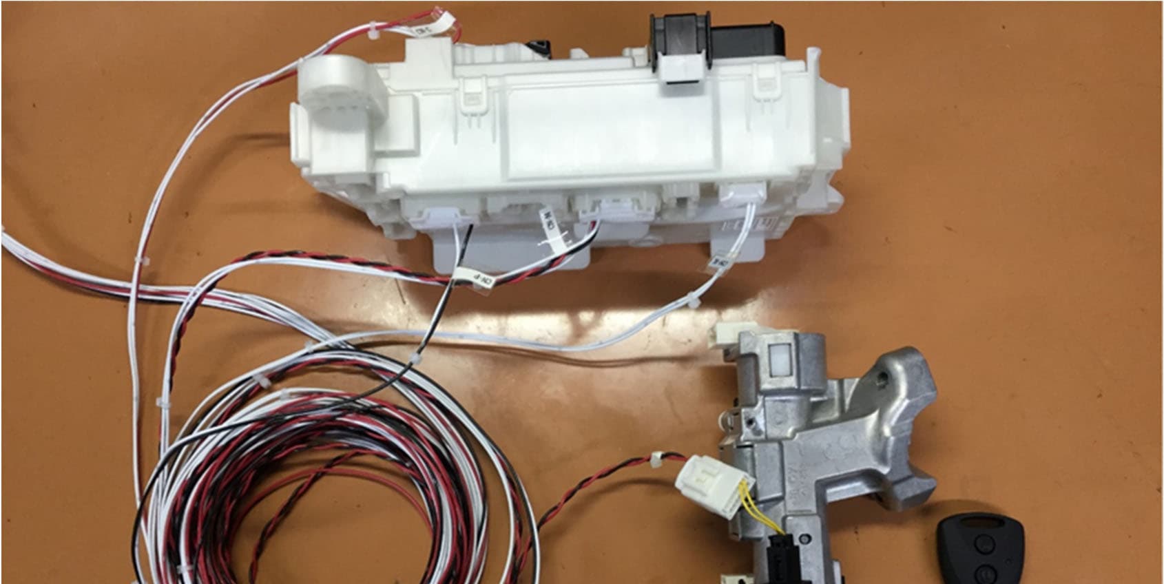 Immobilizer system (Immobilizer, RKE and TPMS) - FCC ID 2AVSADH19R-8 - DAIHATSU MOTOR CO., LTD.