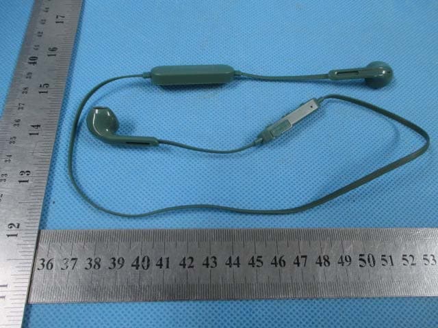 Heyday Wireless Bluetooth Earbuds - FCC ID 2AVTM-TT2001 - TT Innovation Technology (HK) Co., Ltd.