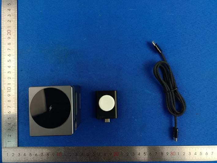 Lisen 3-in-1 wireless charging station - FCC ID 2AW73-2E563 - Shenzhen Xiangdangwen Technology Co.,Ltd.