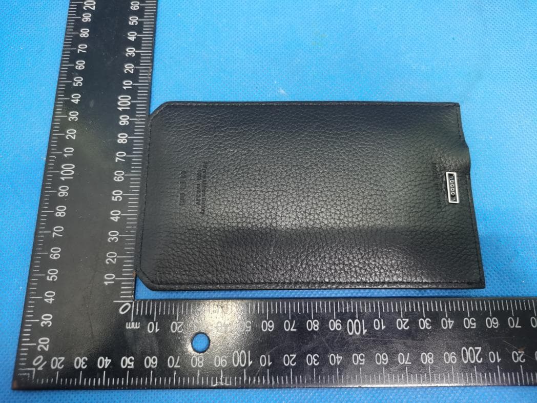 Loubilab - FCC ID 2AWCZ-LOUBILABBATT - CHRISTIAN LOUBOUTIN SAS
