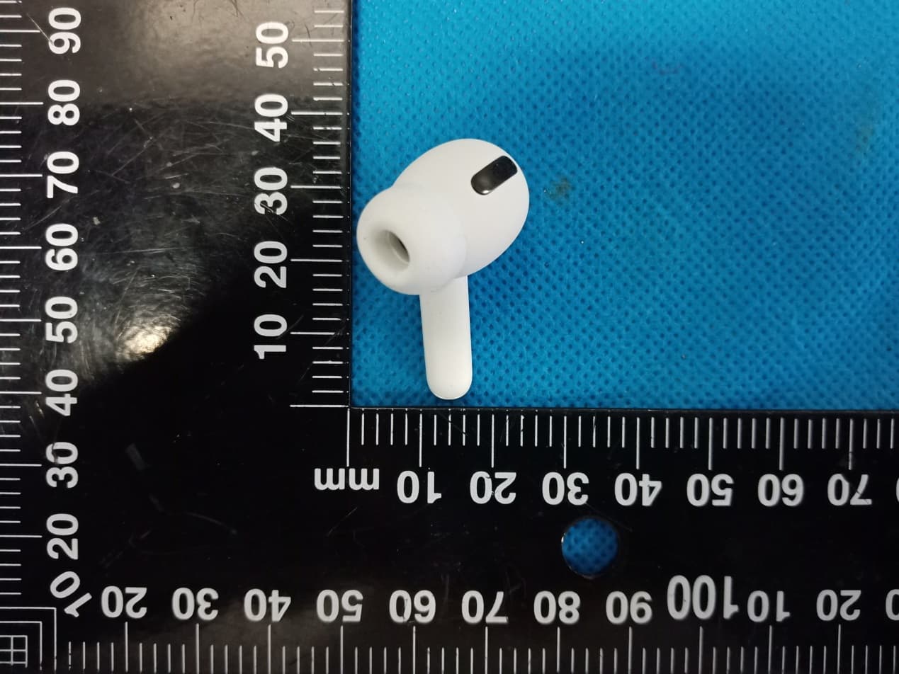 Wireless Bluetooth Earphones - FCC ID 2AWEY-A11 - HONGKONG CHOICE ELECTRONICS CO., LTD