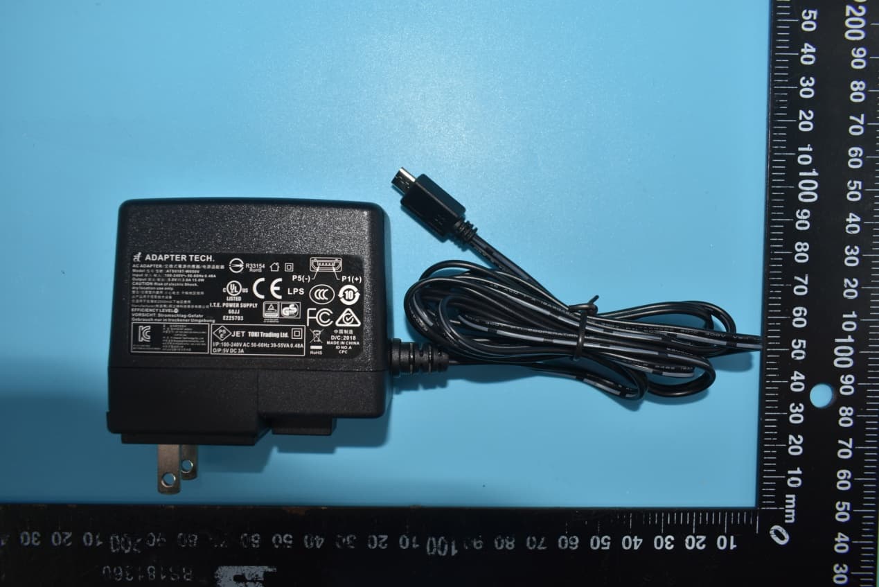 PLEN Cube with Bluetooth and WiFi - FCC ID 2AWGK-PC020BD - PLEN Robotics Inc.
