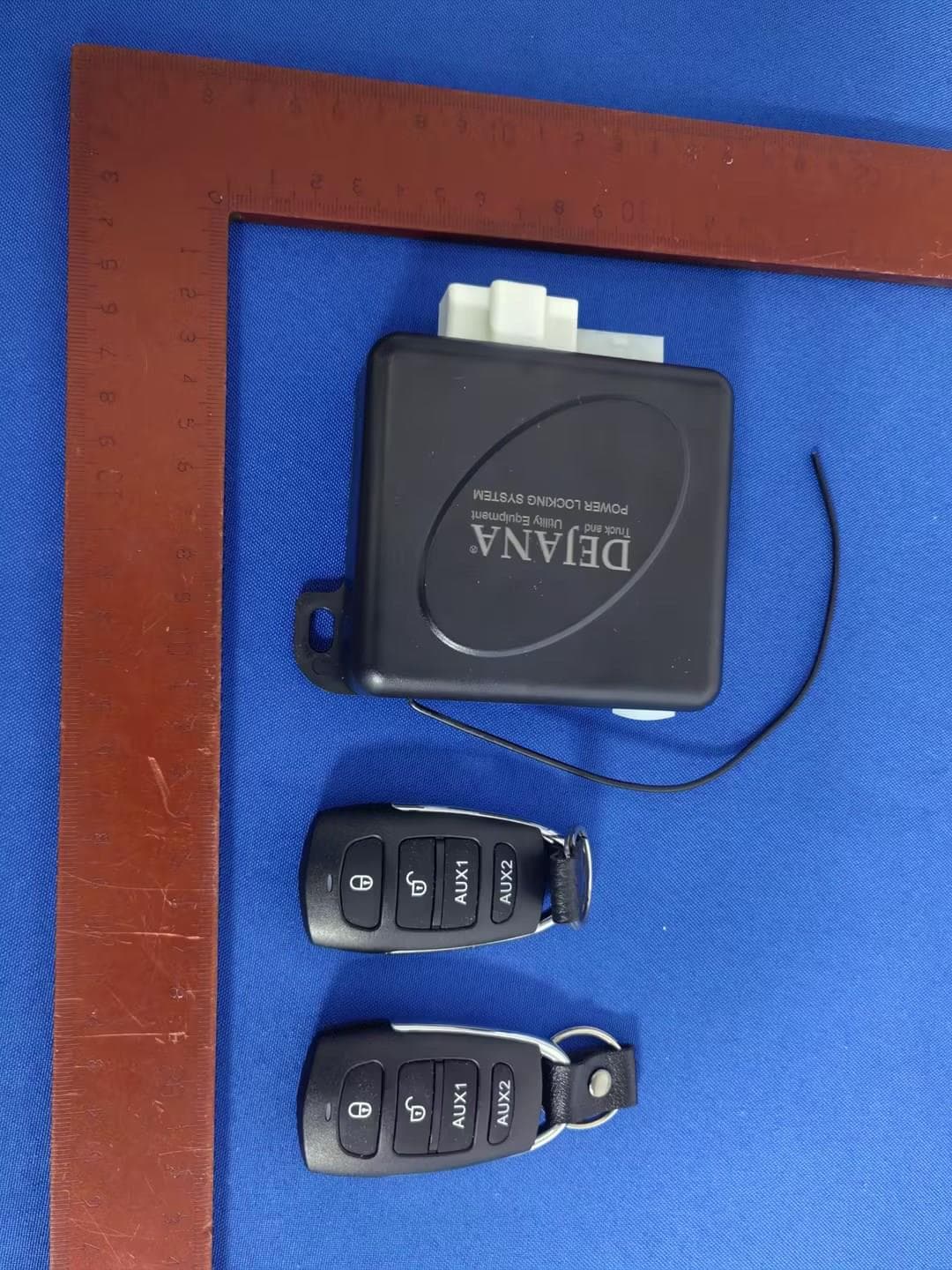 Power Locking System - FCC ID 2AWPMVT-503-1 - Dejana Truck & Utility Equipment Co, LLC