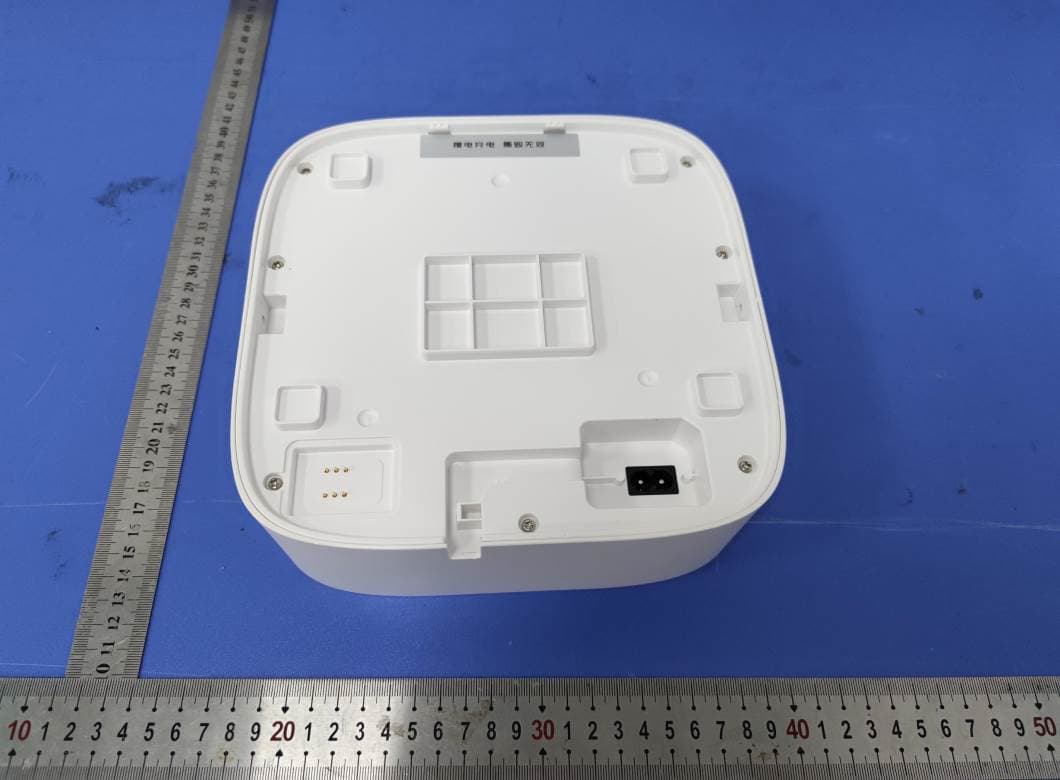 Stackable multifunction charging station - FCC ID 2AWTASD-C9 - Shenzhen Zhumang Technology Corporation