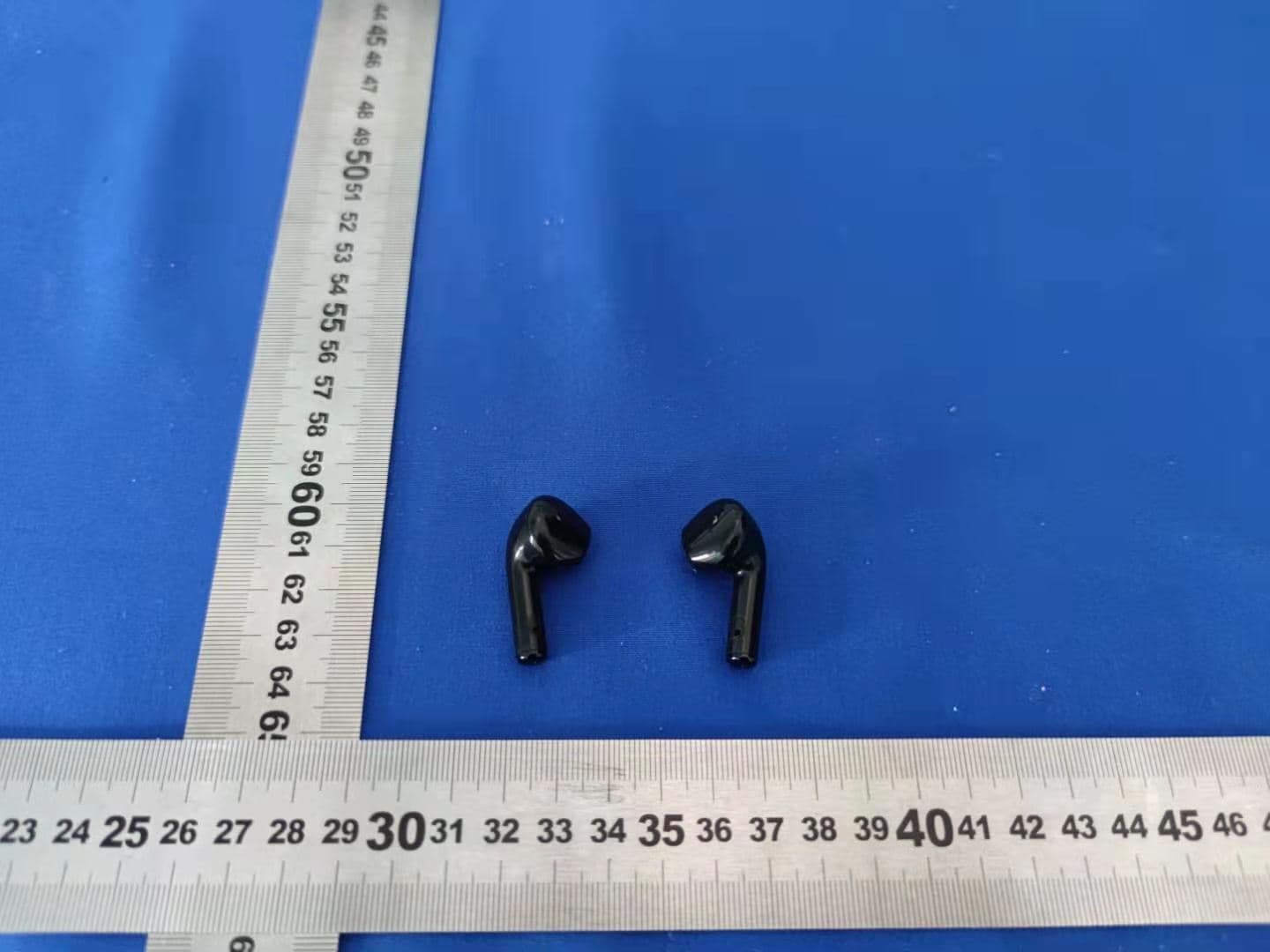 Education tablet,a preschool learning system - FCC ID 2AWXB-NOIRAY2 - Guangzhou Dongda Electronic Technology Company Limited