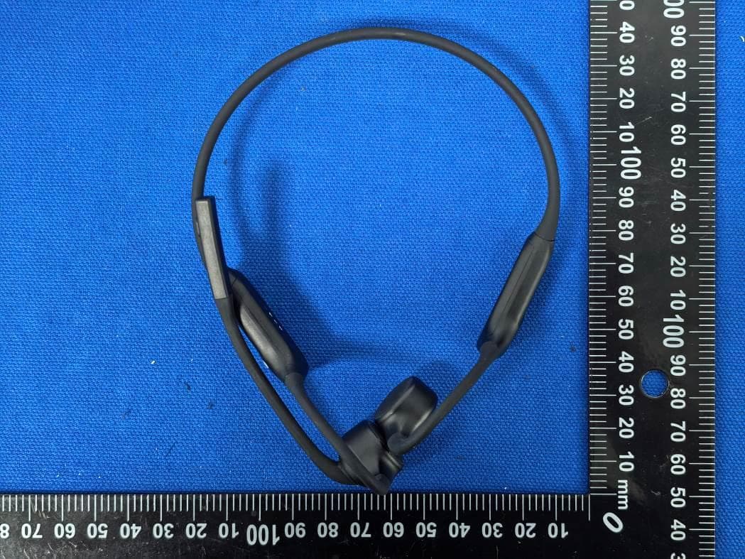 Open Ear Wireless Headset - FCC ID 2AX4YOE02 - Shenzhen DOOGEE Hengtong Technology CO.,LTD