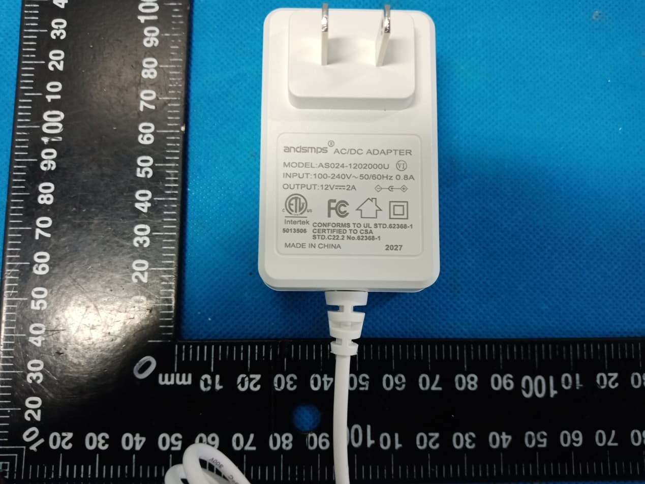 Pet treat camera - FCC ID 2AXAZ-LMC001 - Dongguan Langmeng Intelligence Technology CO., LTD