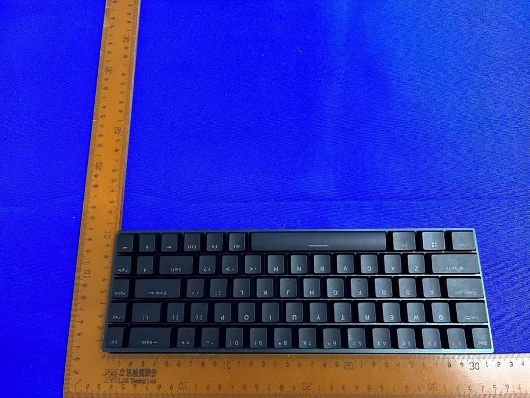 The third mock examination mechanical keyboard - FCC ID 2AXCA-TGK200 - Zhuhai Hoksi Technology CO.,LTD