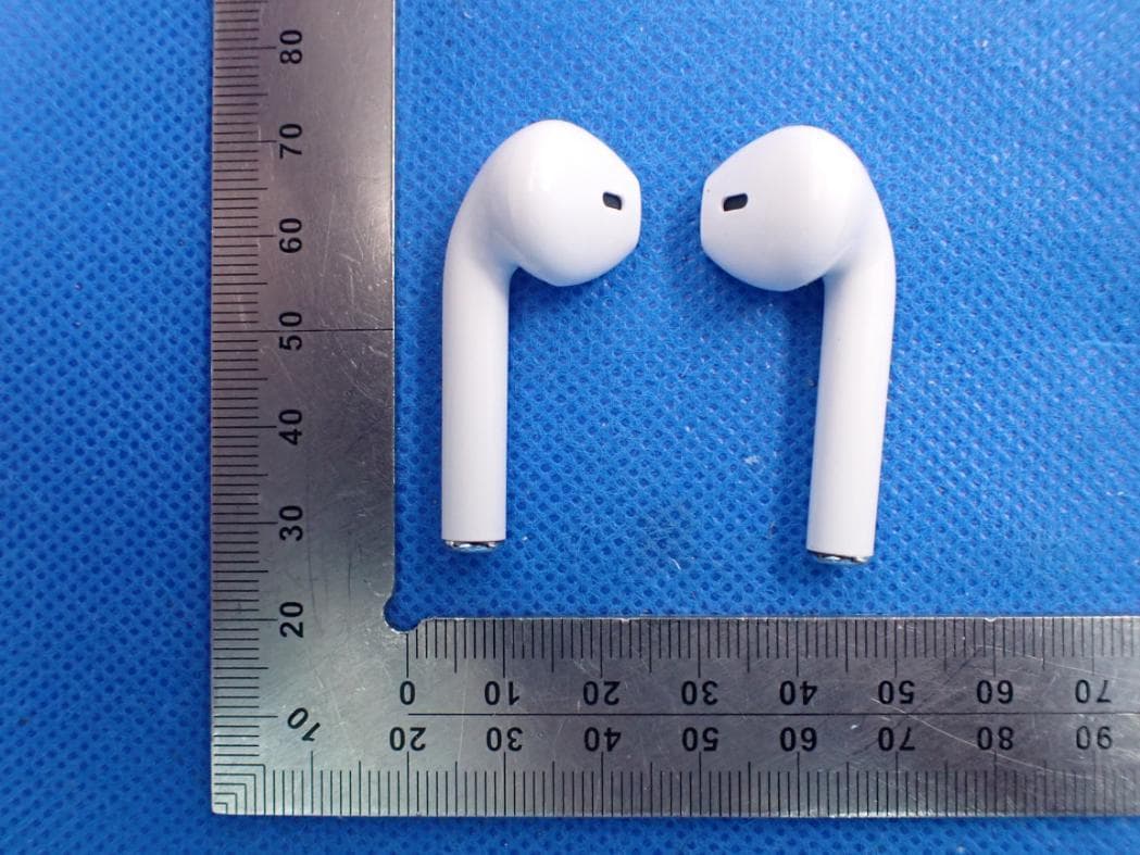 TWS Airpod bluetooth earbuds - FCC ID 2AXUXTWSEARCB - MAGNUM BRANDS LTD