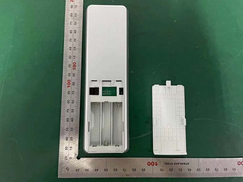 Remote Controller - FCC ID 2AXVZ-TRIMIX-RF06A - Zhejiang Tri mix Technology Co., Ltd