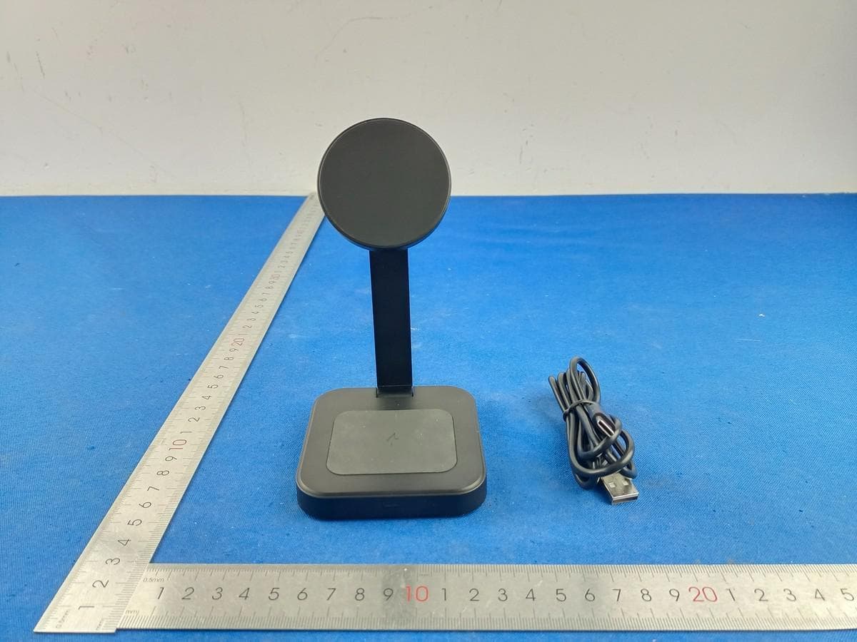 2 in 1 Magnetic Wireless Charging Stand - FCC ID 2AXY5-M26 - Shenzhen Yifeng Intelligent Technology Co., Ltd.
