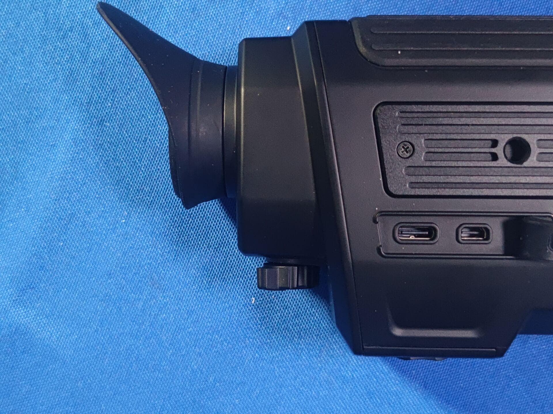 Finder Series Thermal Imaging Monocular - FCC ID 2AY3N-26-00 - InfiRay Technologies Co., Ltd.