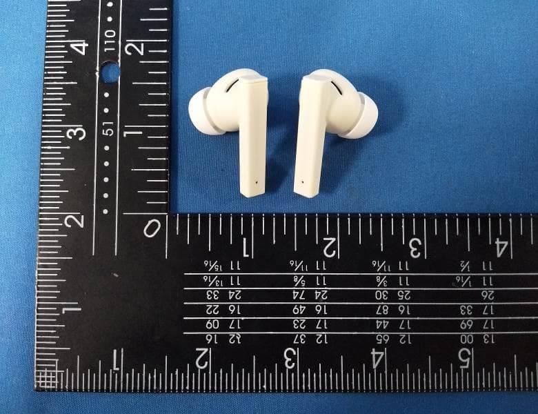 Space Travel - FCC ID 2AY45-MD-TWS-022 - Chengdu shuiyueyu technology Co.,Ltd