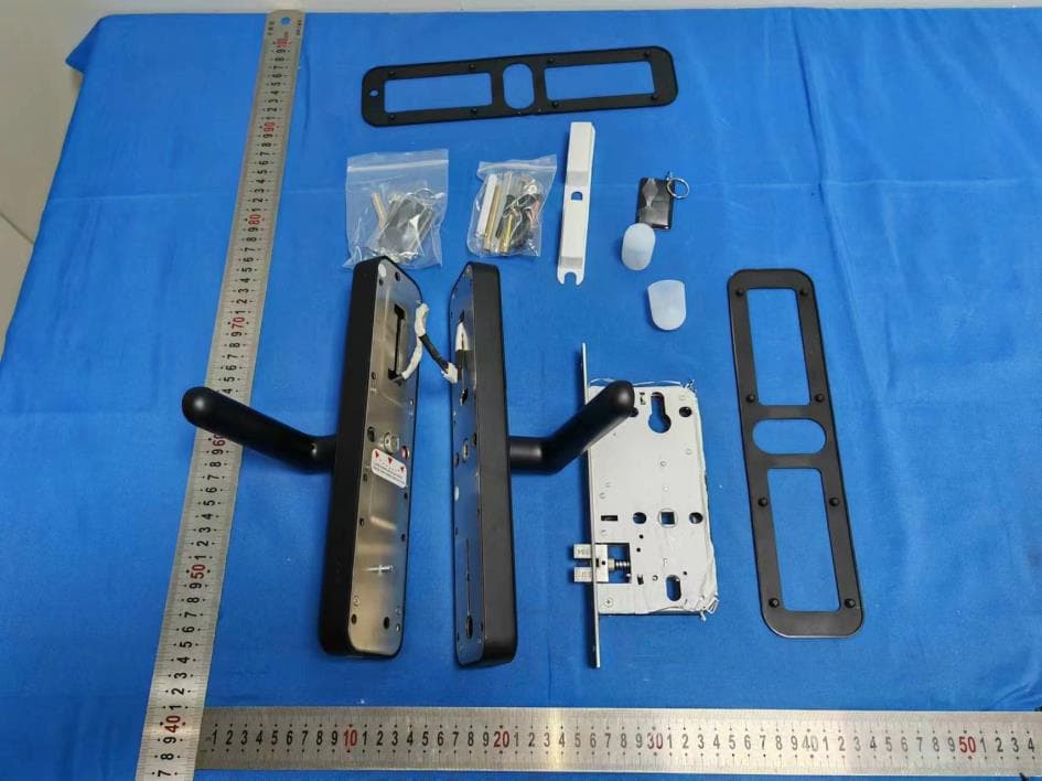 Smart Door Lock - FCC ID 2AY4Q-H95 - Guangzhou LightSource Electronics Limited