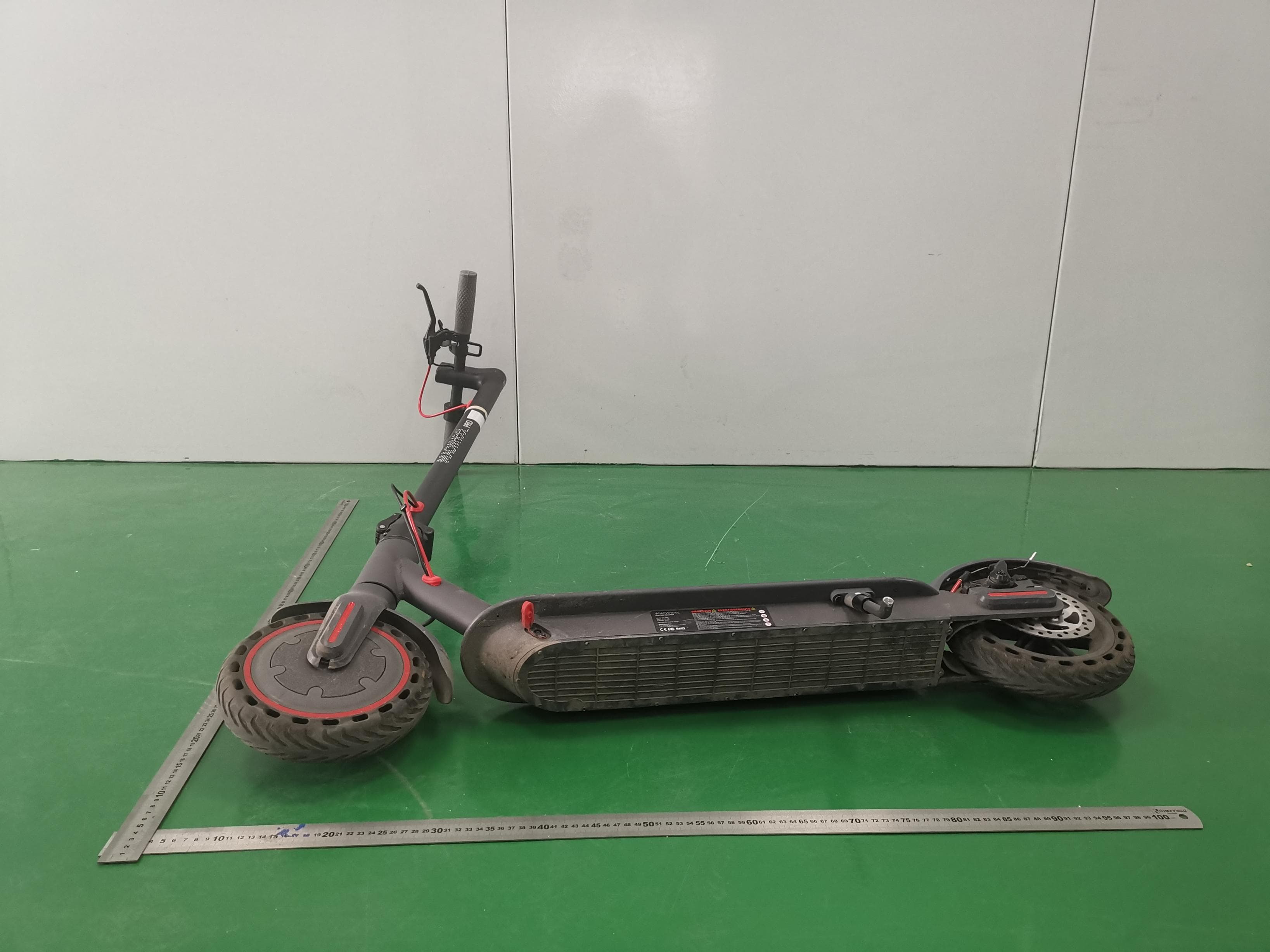 Electric Scooter - FCC ID 2AYA4-MXPRO - Shenzhen Aukeyhi Technology Co.,Ltd